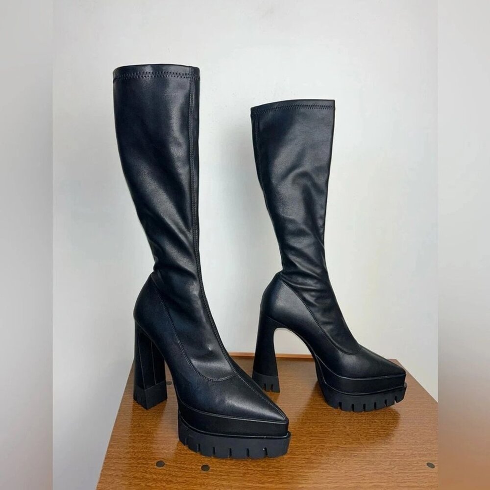 Steve Madden Mara 5M Black Stretch Leather Chunky Platform knee Boots-NWOB